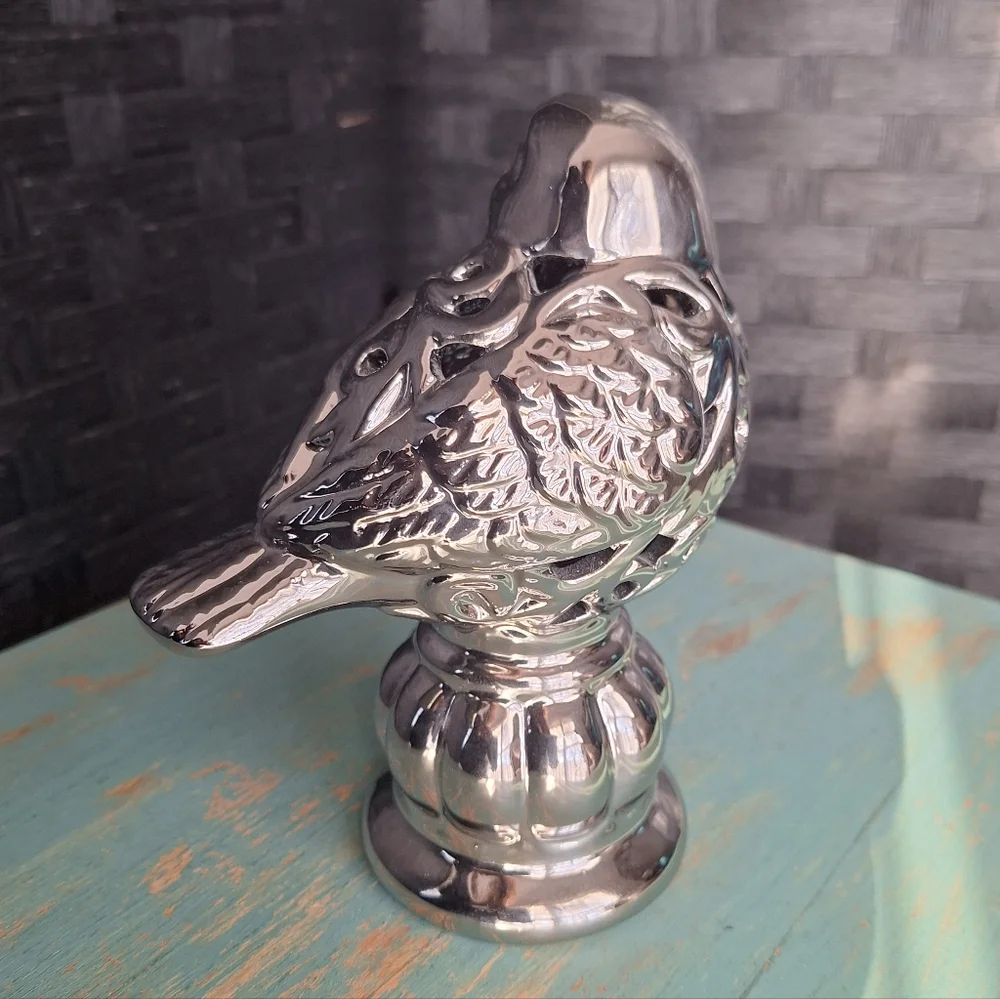 Chrome Silver Bird on a Pedestal Statue Figurine Ceramic Home Decor - Picture 4 of 15